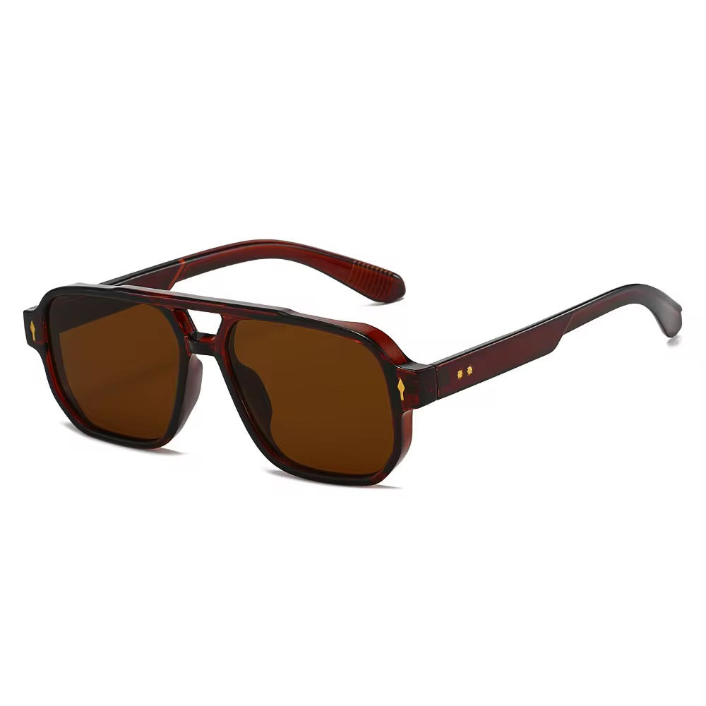 Alyn all Brown