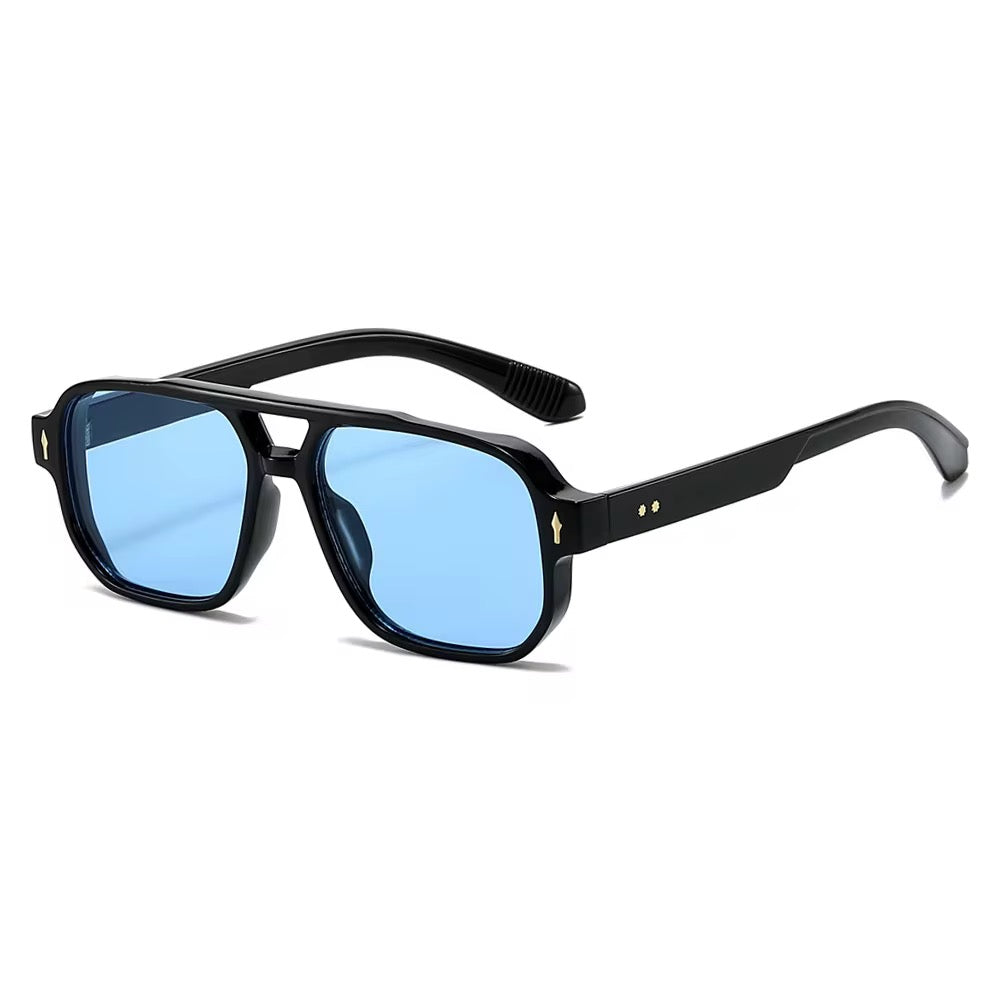 Alyn Blue