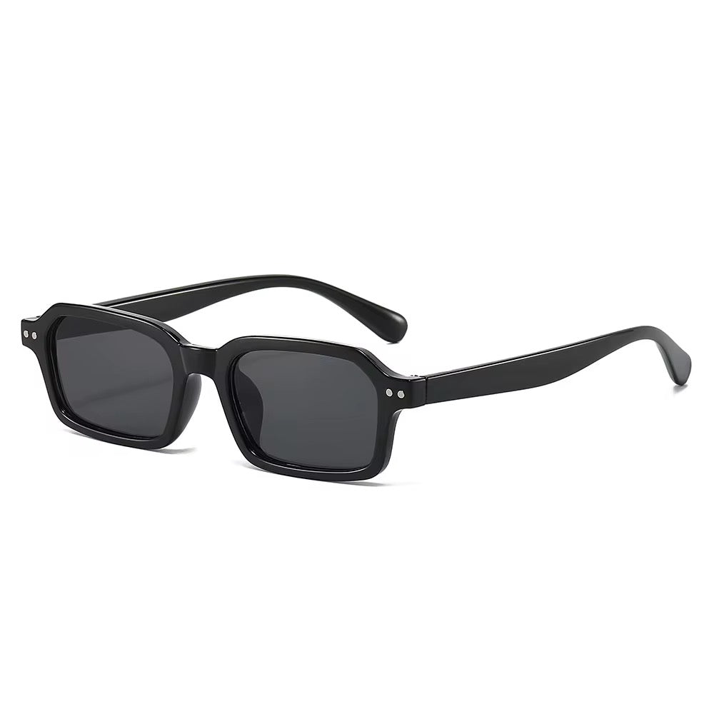 Clyra Black