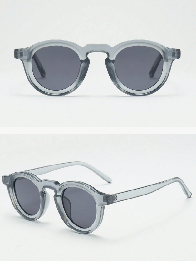 Leda in grey